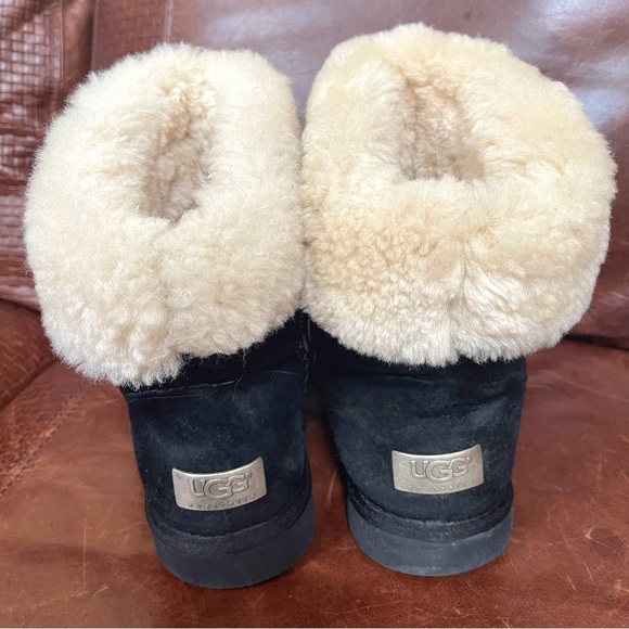 UGG Australia Genuine Suede & Shearling Lined & Trimmed Ankle Boots Size 8 - Picture 4 of 10